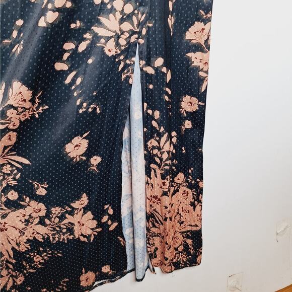 Saltwater LUXE Alyvia Midi Dress M Dark Ivy Floral Cottage Boho Smocked Puff - Picture 8 of 14